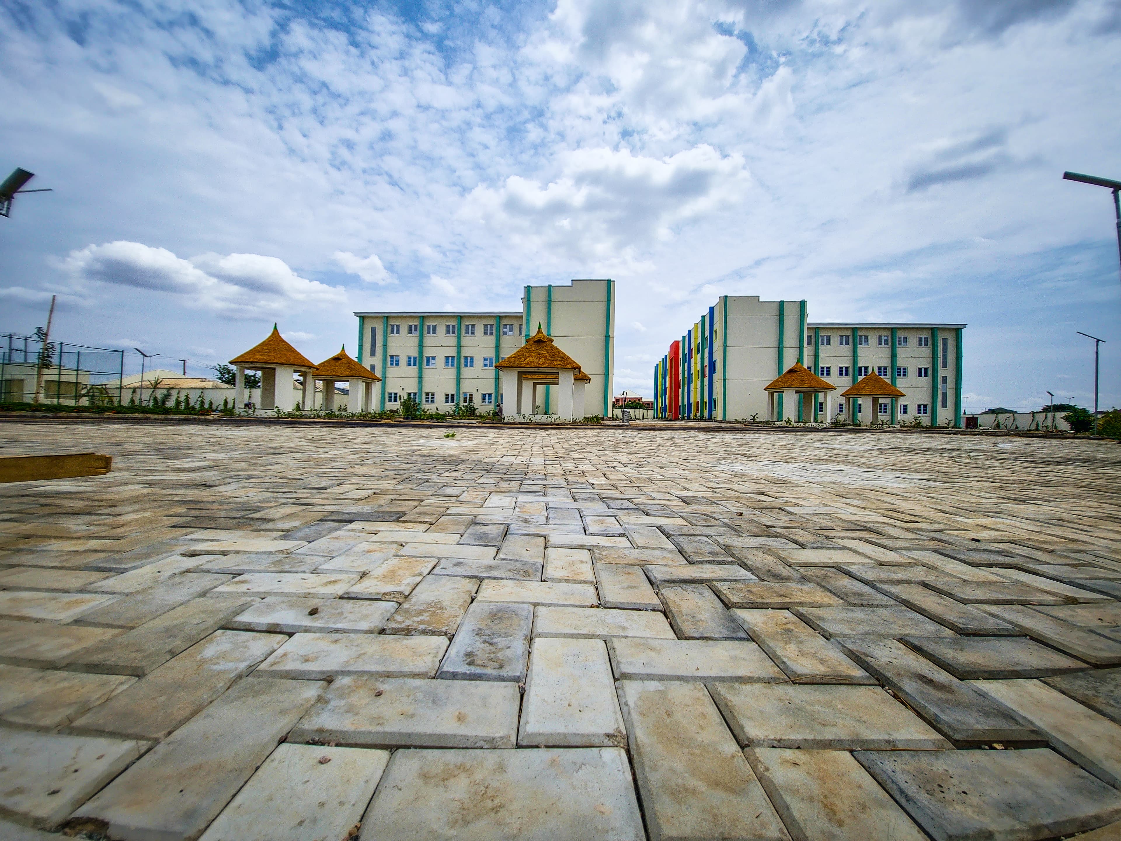 Students in the Zarban learning environment